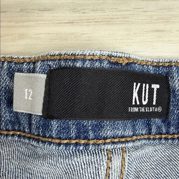 KUT Gidget Distressed High Rise Denim Women Shorts size 12 - Picture 8 of 13